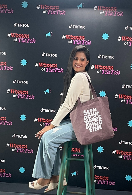 Slow Down (Purple) Class Tote Bag